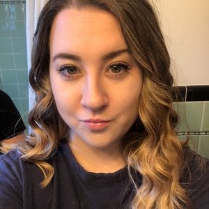 Meet your Posher, Leandra